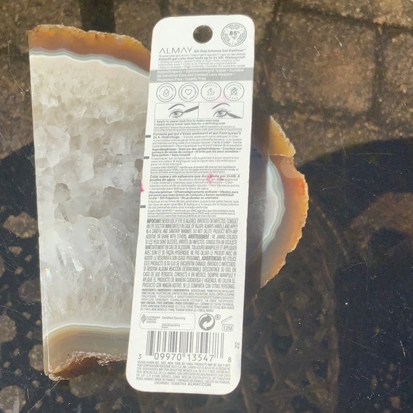 Almay Navy Gel Eyeliner - Picture 2 of 4